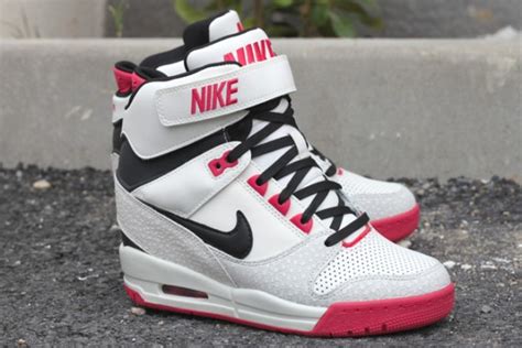 nike air max revolution sky hi qs|Buy Wmns Air Revolution Sky High QS 'NYFW' .